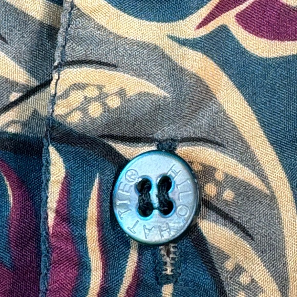 Vintage Hilo Hattie 100% silk button up Hawaiian shirt size XL - Picture 9 of 9